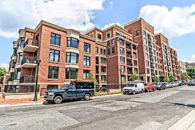 Bethesda, MD Condos For Sale at The Edgemoor