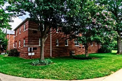 Condos for Sale at Arlington Oaks in Arlington, VA