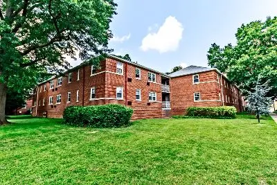 Condos for Sale at Arlington Oaks in Arlington, VA