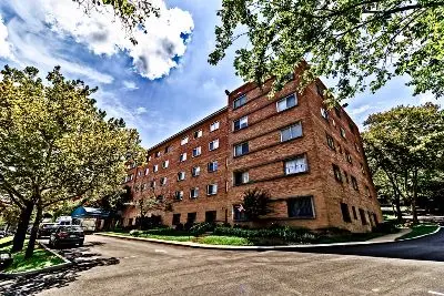 Condos for sale at Columbia Knolls in Arlington, VA