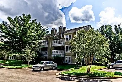 Condos for sale at Heatherlea of Arlington in Arlington, VA